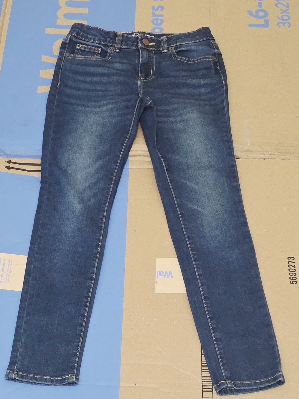 Girl's Blue Skinny Jeans in size 12 by Wonder Nation